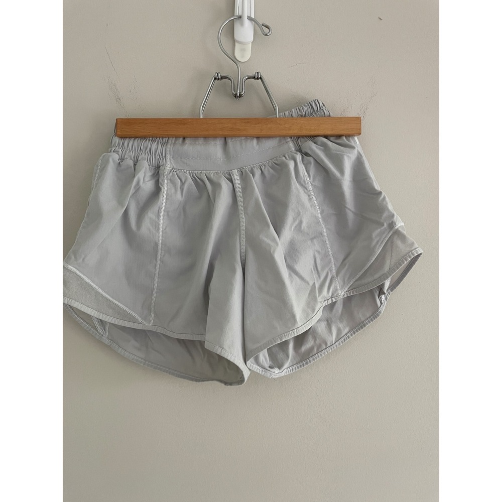 Lululemon Womens Light Grey Mes Panel Running Shorts Athletic Activewear size 2
